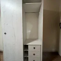 کمد لباس سفید و طوسی رنگ ، درب‌ها کشوئی|جاکفشی، کمد، دراور|تهران, امامت|دیوار