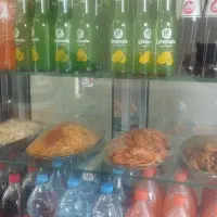 فر کار خانم جهت کار در ساندویچی و فلافلی