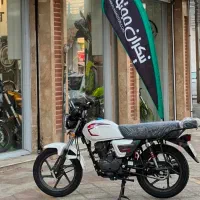 باکسرکی وی 150 اصل ایتالیا مدل ۱۴۰۴