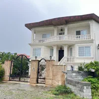 ۳۴۰ متر ویلا استخردار با چشم انداز زیبا نزدیک دریا