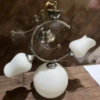 لوستر آشپزخانه تمیز و در حد نو قیمت مناسب|لوستر و چراغ آویز|رشت, ساغری سازان|دیوار