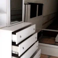 تخت دونفره میزآرایش ریلی