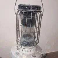 دو عدد چراغ نفتی کلکسیونی نو|کلکسیون اشیاء عتیقه|یزد, |دیوار