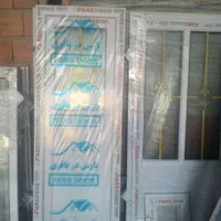 درب سرویس حمام پنجره پیویسی درابعادمختلف درب اتاق