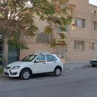 32 متر تجاری