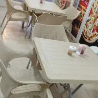 میز وصندلی