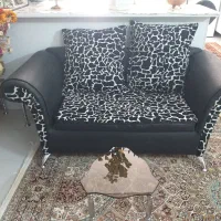 مبل پنج نفره به همراه میز ودو عسلی|مبلمان خانگی و میز عسلی|نهاوند, |دیوار