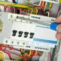 برقکار ساختمان وصنعتی برقکش برق کار برق کش|خدمات پیشه و مهارت|بروجرد, |دیوار