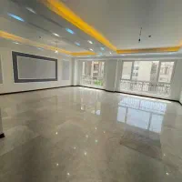 اپارتمان پونک تکواحدی ۱۴۰ متر سه خواب فول/تخلیه