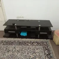 میز تلویزیون شیشه ای