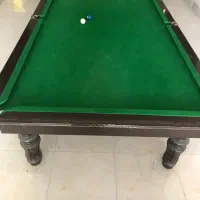 میز بیلیارد و تجهیزات باشگاه