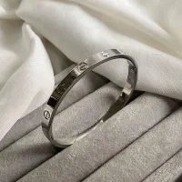 بنگل کارتیه نقره ای|بدلیجات|ساری, |دیوار