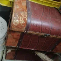 صندوقچه چوبی و حصیری