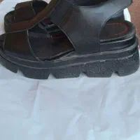 یک جفت صندل در حدنو بفروش میرسد|کیف، کفش، کمربند|خرم‌آباد, |دیوار