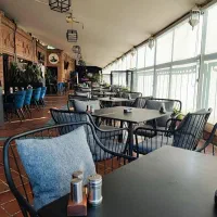 سالن کار خانم و آقا هاستس جهت کافه رستوران هتل|استخدام خدمات فروشگاه و رستوران|تهران, ایرانشهر|دیوار