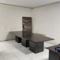 میز کنفرانس