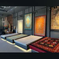 منشی و بازاریاب فرش ماشینی