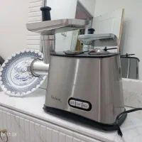 چرخ گوشت تکنو پر قدرت در حد نو به شرط