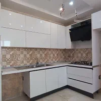 65 متری سنددار قوه قضاییه وامدار دریاچه چیتگر