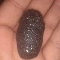 این سنگ را دارم هرکسی میشناسه و خریداره