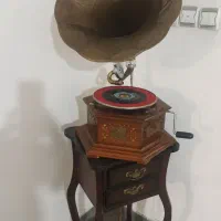 گرام هندلی عتیقه انگلیسی