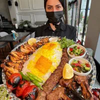 استخدام رستوران زنجیره ای /نیمه و تمام وقت با غذا|استخدام خدمات فروشگاه و رستوران|تهران, تهرانپارس غربی|دیوار