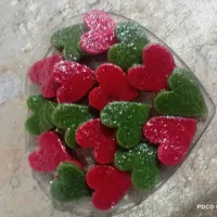 فروش لواشک و ترشک