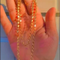 مقداری طلا دست دو