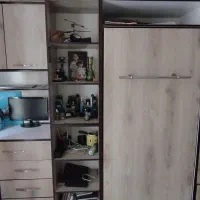 تخت کم جا