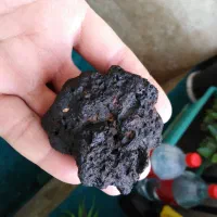 سنگ کاملا سوخته مشکوک به شهاب سنگ