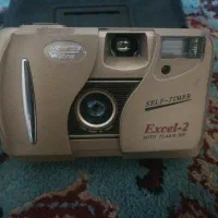 دوربین عکاسی در حد نو