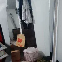 آیینه قدی شکسته