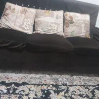 مبل شش نفره همراه با ۴عدد عسلی