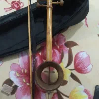 کمانچه لری|سازهای سنتی|صحنه, |دیوار