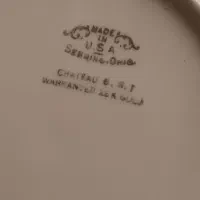 بشقاب و کتاب قدیمی|کلکسیون اشیاء عتیقه|تهران, چیتگر جنوبی|دیوار