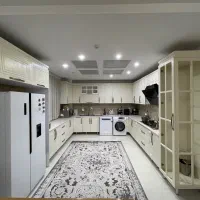 کابینت ممبران رنگ کرم استخوانی