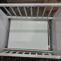 تخت گهواره ای بچه