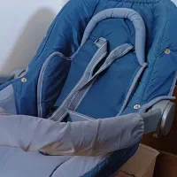 کریر و رورک وآغوش بچه