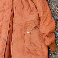 کاپشن|لباس|ماهدشت, |دیوار