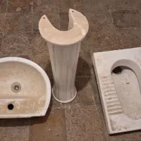 روشویی و توالت