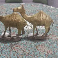 مجسمه شتروگلدان برنجه قدیمی