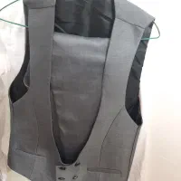 تعدادی لباس مردانه