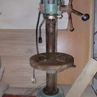 فروش تعدادی از وسایل نجاری