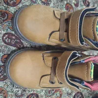 کفش بچگانه اسپرت