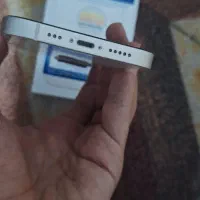 ایفون ۱۳ سفید باطری ۱۰۰ درصد|موبایل|اصفهان, نقش جهان|دیوار