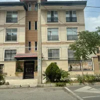 ۱۴۰متر طلوع فروشنده