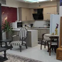 یک واحد آپارتمان ۴ واحدی ۲۰۰ متر حیاط مشاع