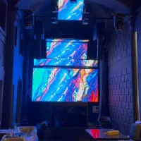 تلوزیون شهری tv wall