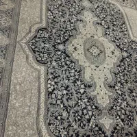 دو عدد فرش ۹متری و یک قالیچه یک و نیم در یک