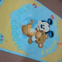 فرش اتاق بچه سالم بدون پارگی تخفیف هم داره|فرش|ری, فیروزآبادی|دیوار